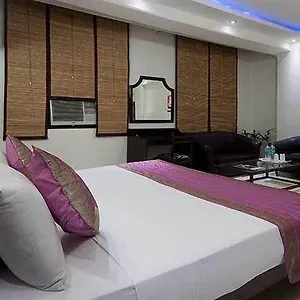 3* Hotel Sarthak Palace Near Karol Bagh Metro Station New