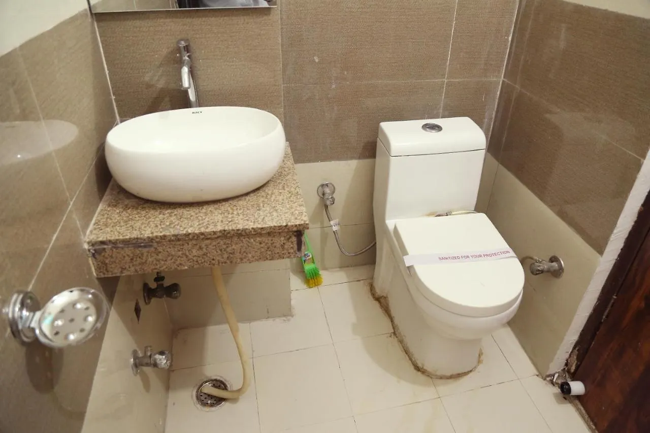 Shanti Residency New Delhi 0*,  India